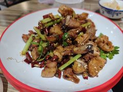 -冯烫烫跷脚牛肉·川菜小馆(武胜西街店)