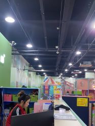 -汤姆小鸟(无锡宝龙广场店)