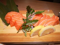 厚厚的三文鱼刺身（9002）-诚·鳗屋(星摩尔店)