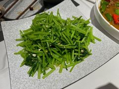 蒜蓉茼蒿-瑜上·山食小馆