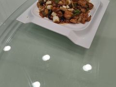 宫保鸡丁-东四民芳餐厅(世茂工三店)
