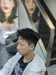 -藤野造型专业烫染接发