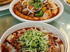 -汗腾格里·风味餐厅(新疆驻京办店)