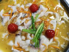 -山城外·非遗酸菜鱼(蜀都万达店)