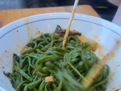 -秦君宝手擀菠菜面(金花路店)