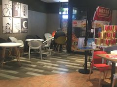 -肯德基(中纬店)