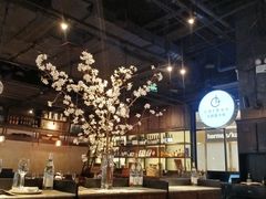 -Carbon莫卡哆·意大利复古集市餐厅(杭州大厦店)