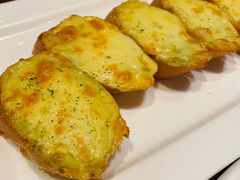 烤芝士蒜香面包-hallch好吃餐厅(奥体中心店)