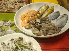 -头上红煨盐鸡·非遗院子餐厅