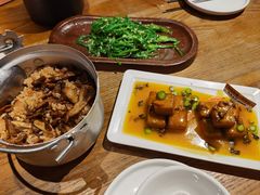 -隔壁老王·家常云南菜(花巷店)