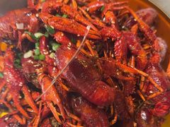 -巴厘龙虾·榜首油焖大虾(音乐学院·沿江酒馆店)