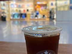 -星巴克(西安机场1店T3到达店)
