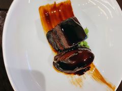 江南鲍鱼红烧肉-名佳荟