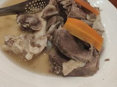 蒙古手扒肉-九十九顶毡房(阜石路店)