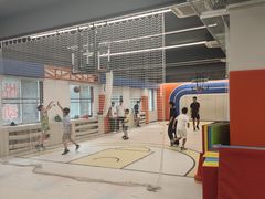 -悦动体能篮球羽毛球网球(三里河店)