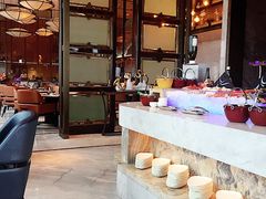 自助取餐区-万达文华酒店·48F云端窗景美食汇自助餐厅