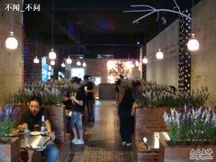 -狼遇见羊烧烤·现穿现烤(旧宫店)