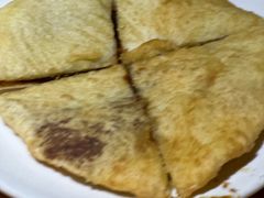 -大众跷脚牛肉馆·非遗传承单位(峨眉山店)