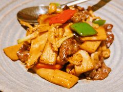 彩椒珍菌炒牛肉-采悦轩中餐厅·粤菜·海南菜(神州半岛喜来登度假酒店)