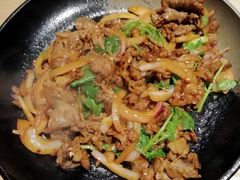 -关东小磨东北菜(上海长风大悦城店)
