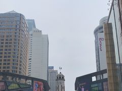 -人民解放纪念碑