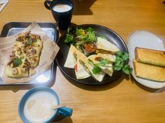 -HELLO 27 意面·沙拉·帕尼尼