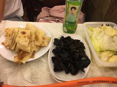 -湘肠香火锅店(团结湖店)