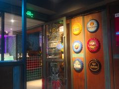 门面-鸣记脆皮烤鱼·海鲜烤鱼(三八广场店)