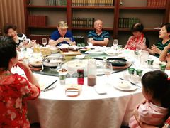 -梦都海鲜酒家(万达广场江桥店)