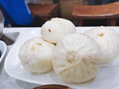 -李与白包子铺(桐梓林店)