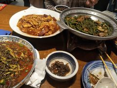 -95号酱骨·一块豆腐(展春园西路店)