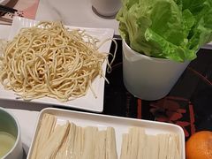 -黄记煌三汁焖锅(新佳丽江汉路店)