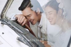 -雪中彩影婚纱摄影·微光艺术中心