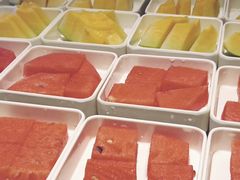 -涨巢·潮玩水疗局