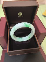 -北京七彩云南翡翠珠宝旗舰店(月坛店)