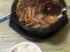 -赵家牛肉砂锅(台西三路店)