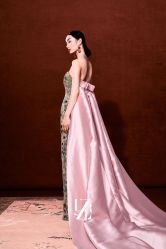 -Renee芮亦婚纱(原丽莎)
