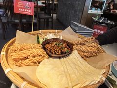 -魏铭鱼头捞饭(晋阳路店)