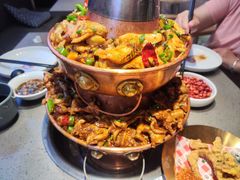 -老佛爷铜炉蛙锅(东门老街店)