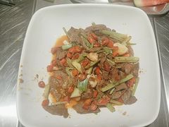 -马路牙子烧烤音乐酒馆(望京店)