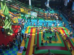 -蒙特利亲子乐园