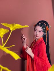 -盘子女人坊生日照·摄影馆(华强店)