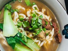 港式牛腩面-面乙新派手擀面(大悦城店)