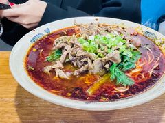 -丁丁猫重庆小面(徐州路店)