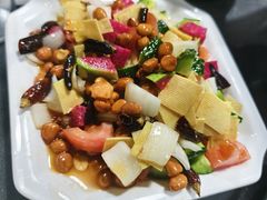 -龙顺园麻辣香锅(机场店)