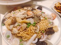 海鲜两面皇-蝶园·装修中(BFC外滩金融中心店)