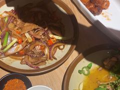 -川堂风·跷脚牛肉·乐山爆炒(宝山日月光店)