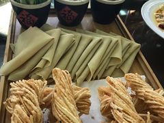 -地方名吃海鲜大馅蒸饺(北戴河店)