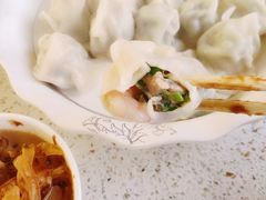 -捏上开口笑海鲜水饺(台山街店)