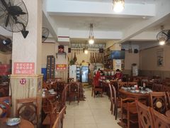 大堂-云南邹记天麻火腿鸡(簇桥店)